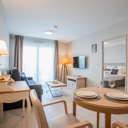 Zenitude Residences Aparthotel