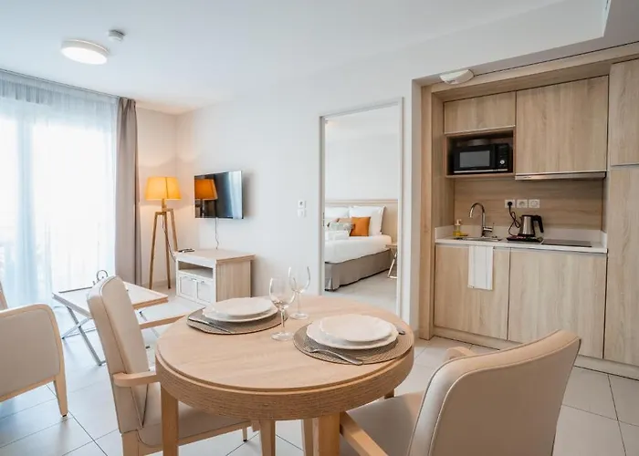 Quality Aparthotel Nice מלון דירות ניס