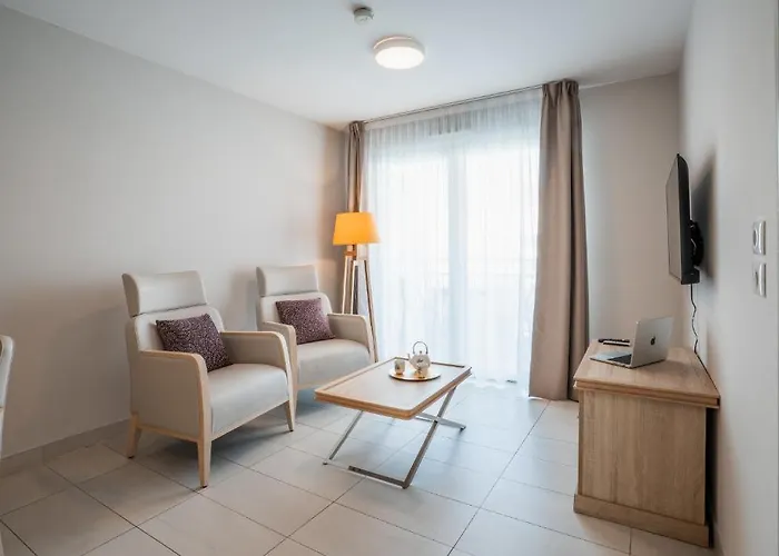 Aparthotel Zenitude Residences